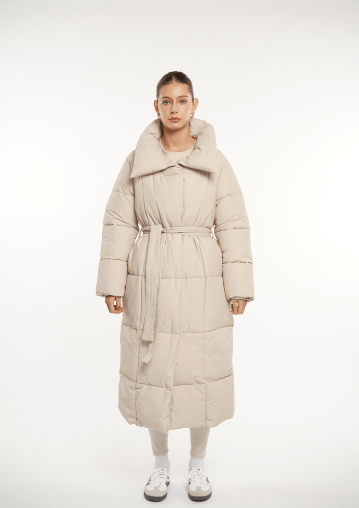 BLAIRE | EXTRA LONG LENGTH BULETED BUTTON PUFFER JACKET